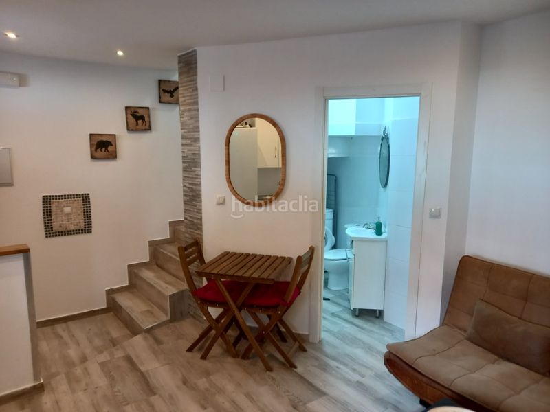 Foto 5c9ec8fc-7d4c-42d0-96fc-ba74a80ce880. Lloguer casa adossada amb calefacció a La Merced Málaga