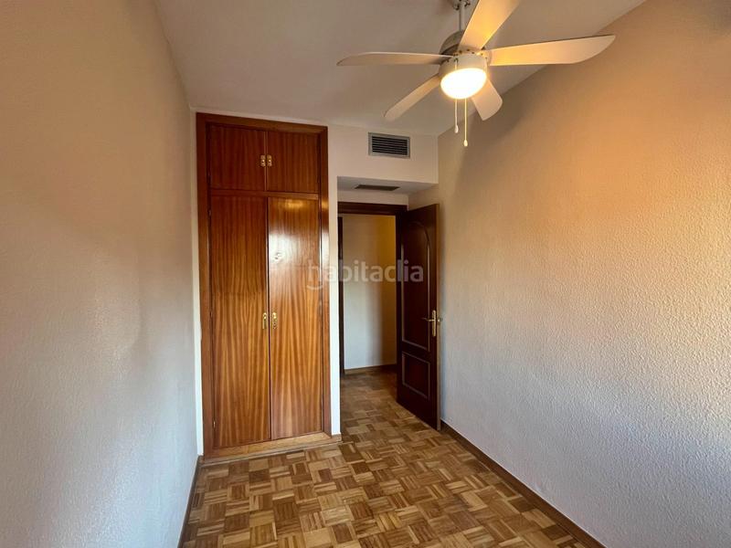 Foto 4d214ef8-4f88-4ada-b0af-ee31b8ef4e27. Rent flat with heating parking in Carranque - Haza Cuevas Málaga