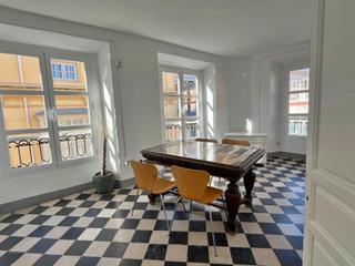 Etagenwohnung in Centro Histórico