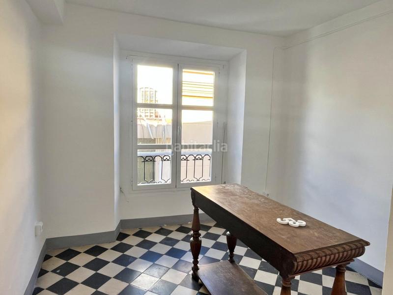 Foto 09a073a8-7cf8-4e82-9e06-67564873023c. Rent flat in Centro Histórico Málaga