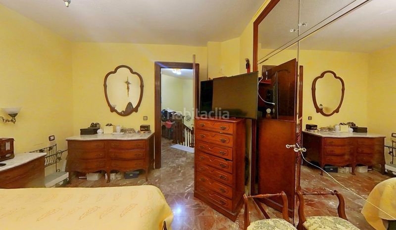 Foto c2a66d91-ca2f-4a7b-bf80-c0a6d4f25a8a. Casa adossada amb aparcament piscina a Conde de Ureña Málaga