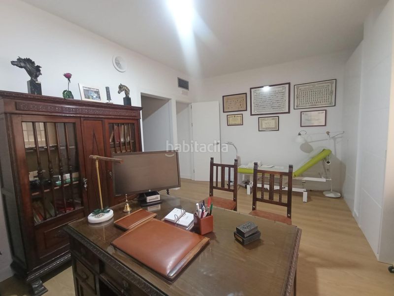 Foto ebd10e7e-c7c8-44c8-acad-285f090663dd. Miete büro in Centro Histórico Málaga