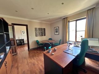 Location Bureau  Alameda principal. Señorial oficina junto a calle larios y en pleno centro de málag
