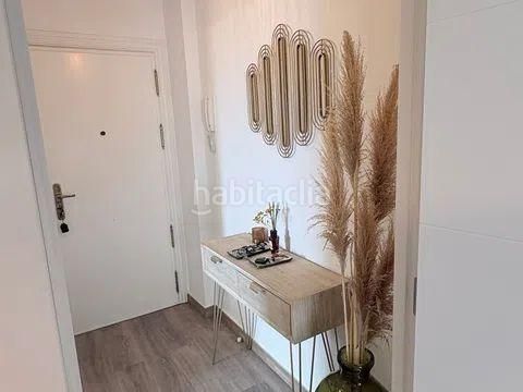 Foto 355af97d-85b1-4ebb-a4b1-2d52040adb02. Apartament amb aparcament a Centro ciudad Fuengirola