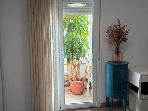 Foto 3e6d363f-2938-41c6-87d3-f554b621b79b. Apartament amb aparcament a Centro ciudad Fuengirola