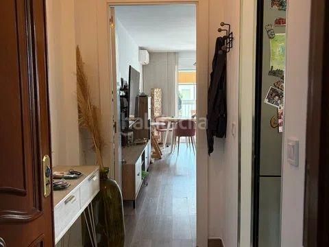 Foto b2a27199-2abb-403b-a055-c6618a11c2e3. Apartament amb aparcament a Centro ciudad Fuengirola