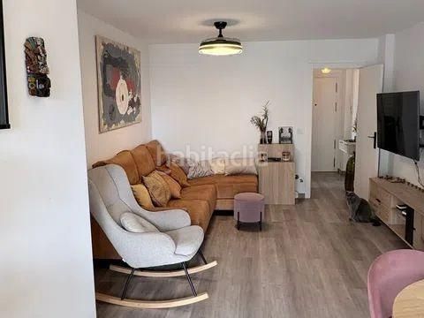 Foto c6499f4e-ae7c-4a78-9ee2-697b19beb1b9. Apartament amb aparcament a Centro ciudad Fuengirola