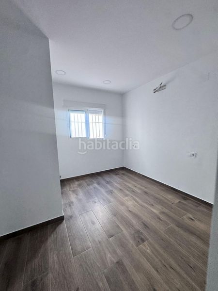 Foto 60390b1d-aa6d-4246-a70a-51b38f53b458. Piso en Santa Cristina - San Rafael Málaga