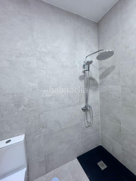 Foto 88a56dac-d46a-4c37-a2e5-436c1533eeb8. Piso en Santa Cristina - San Rafael Málaga