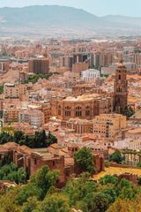 Piso en El Molinillo - Capuchinos. Interesante apartamento zona molinilloscapuchinos