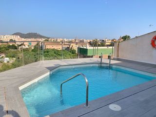 Affitto Appartamento in Parque Victoria Eugenia. Impecable piso de dos dormitorios en edificio con piscina en la