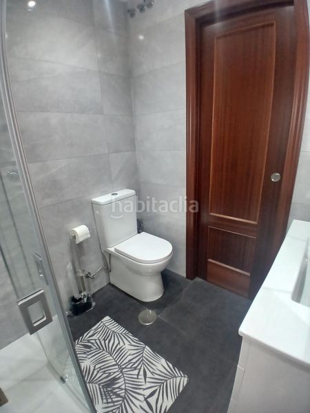 Foto 02af5169-a6b5-4e0d-af41-44572f3f3ed4. Rent flat with parking in La Trinidad Málaga