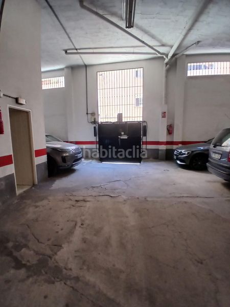 Foto 71b19819-6041-4a67-93ee-c411a2d599c3. Rent flat with parking in La Trinidad Málaga