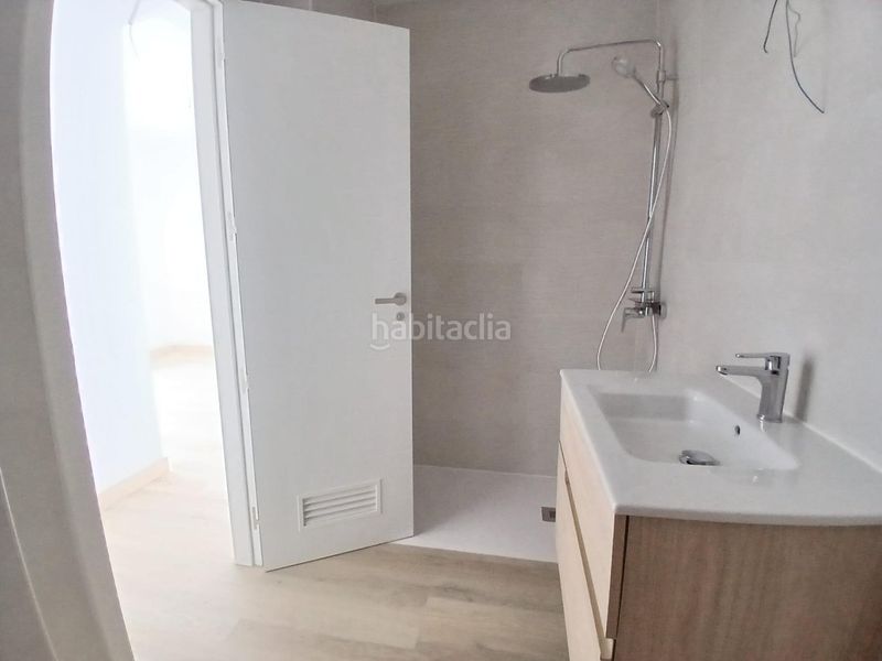Foto d92669cd-b631-4744-9a43-ffa3d5fd6a09. Pis amb aparcament piscina a Santa Isabel Málaga