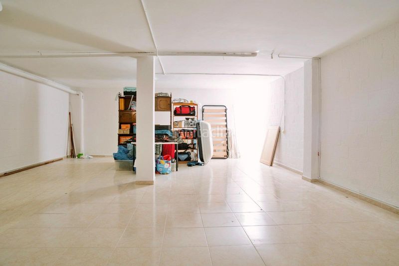Foto 3f458130-09c1-41e3-a302-7861e6cdeb18. Casa adossada amb aparcament piscina a Hispanidad - Vivar Téllez Vélez - Málaga