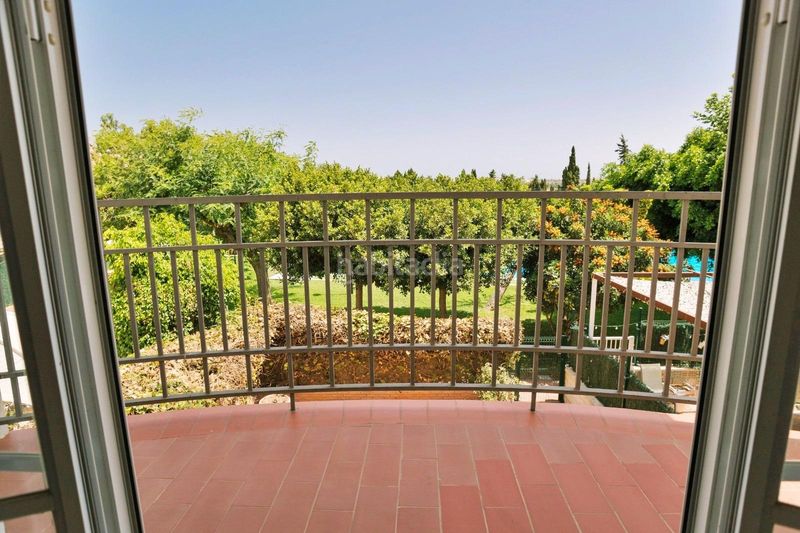 Foto 74952ba7-8c4f-42b2-8ac5-d9fac3854585. Casa adossada amb aparcament piscina a Hispanidad - Vivar Téllez Vélez - Málaga