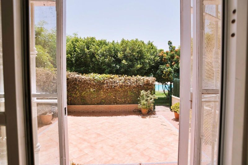 Foto ae997d62-fb50-4c64-98c6-45293229680f. Casa adossada amb aparcament piscina a Hispanidad - Vivar Téllez Vélez - Málaga