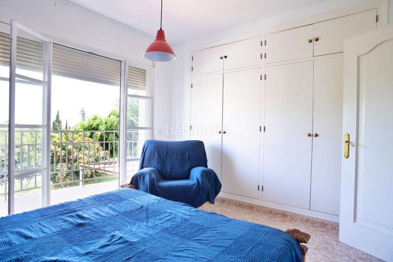 Foto ffb52122-e7ef-43d1-82e4-997fa1af8df9. Casa adossada amb aparcament piscina a Hispanidad - Vivar Téllez Vélez - Málaga