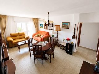 Etagenwohnung in El Palo