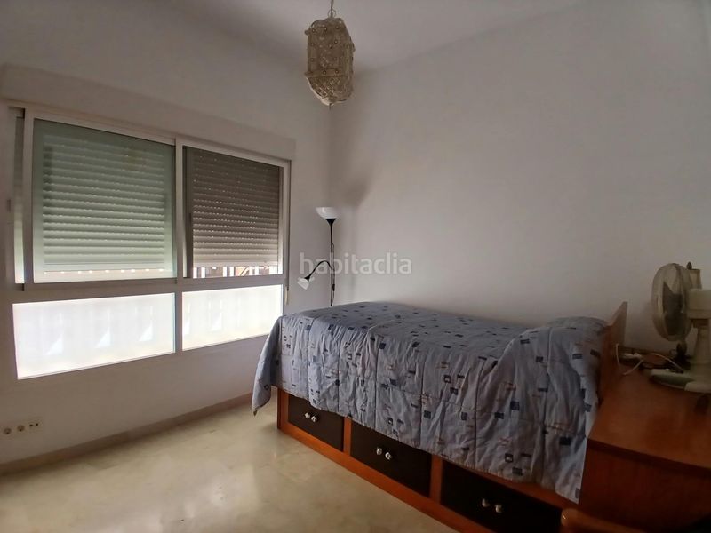 Foto a6a98d4a-1150-4cde-9c0a-416e1f204eb3. Rent flat with parking in La Trinidad Málaga