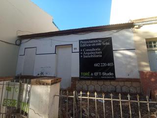 Terreno residencial en El Palo. Solar urbanizable para edificar, fachada de 7 metros