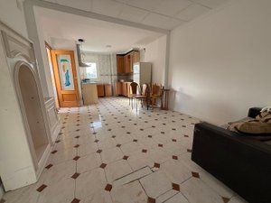 Miete Etagenwohnung  Calle reyes magos 14. Piso en alquiler en elda