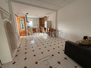 Foto 63cdeb9b-a9f3-474d-8e1a-0e5b9e9bb40d. Miete etagenwohnung in calle reyes magos 14 in San Crispín-Huerta Nueva-Estación Elda