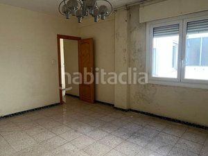 Foto 0d2c77f4-e71f-4df3-8e0d-578e069c372e. Piso en calle lepanto 7 piso en venta en Sax