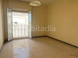 Foto 4ea78d73-5440-4e11-8043-bf372852a2de. Piso en calle lepanto 7 piso en venta en Sax