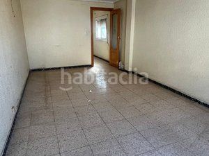 Foto 83e5db46-19fb-4271-8323-dad20c72ba72. Piso en calle lepanto 7 piso en venta en Sax