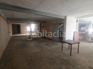 Foto 76b2b606-07bd-48ac-b5ef-f7a8f10298c4. Edificio in avinguda hispanoamérica 4 in Petrer