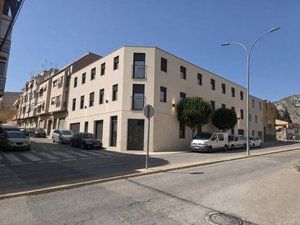 Edifici  Avinguda hispanoam�rica 4. Edificio para inversi�n