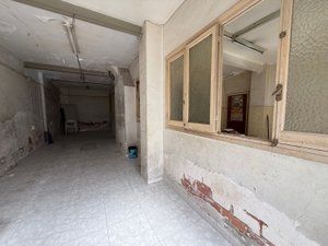 Local Comercial  Calle arag�n 57. Local en venta