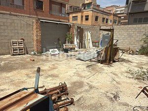 Foto bd666ed2-d1eb-48f0-a2be-57fb04739f3d. Terreny residencial a Plaza Castelar - Mercado Central Elda