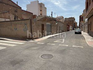 Foto f9938fb9-13f0-4711-97f8-2b6e0aba340e. Terreny residencial a Plaza Castelar - Mercado Central Elda