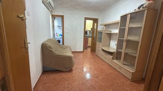 Flat  Carrer biscaia 42. Piso en venta en petrer