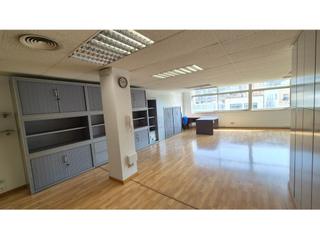 Location Bureau  N/a. Oficina en zona bonanova  san gervasi