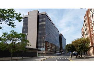 Location Bureau à Carrer de fructuós gelabert 8. Baix llobregat. excelentes comunicaciones