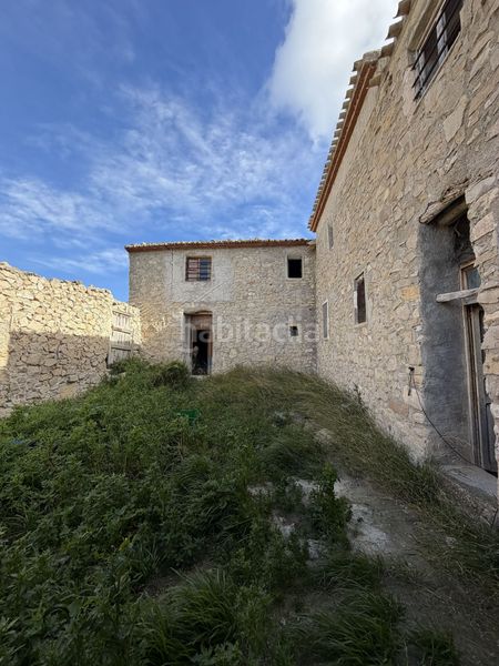 Foto 0e6a080d-c3f7-417d-a466-65f3c69a9274. Masia a Sella