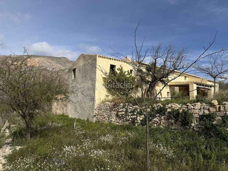 Foto dba0cd00-eacf-4b73-89ce-3f884bab884e. Masia a Sella