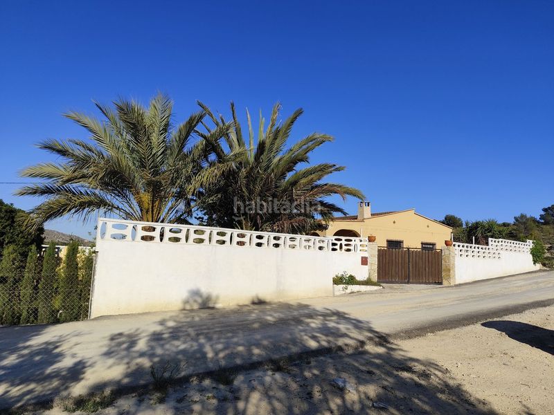 Foto a15ba55e-780e-4d35-8b8f-a11fef98e7ae. Casa amb piscina a El Secanet-Hacienda del Sol Vila Joiosa (la)