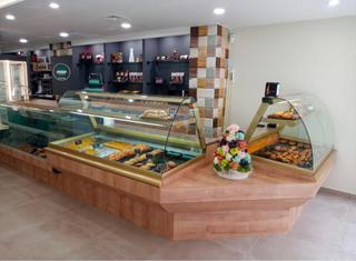 Local Comercial  Barranquet. Gran oportunidad! se vende pasteleríacafetería con local propio