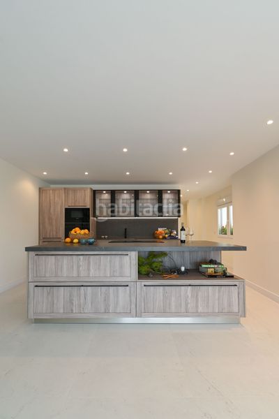 Foto 74e8fc31-78a4-48ba-a611-d0ca2f164c6d. Àtic amb calefacció a Centro Urbano Vila Joiosa (la)