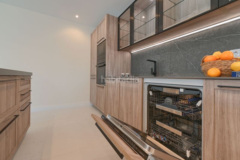 Foto cc7949e7-2906-4026-b108-96ecfa456fe4. Àtic amb calefacció a Centro Urbano Vila Joiosa (la)