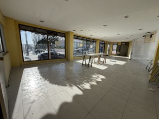 Local Comercial a Pueblo-Ubanizaciones. El espacio ideal para tu próximo proyecto