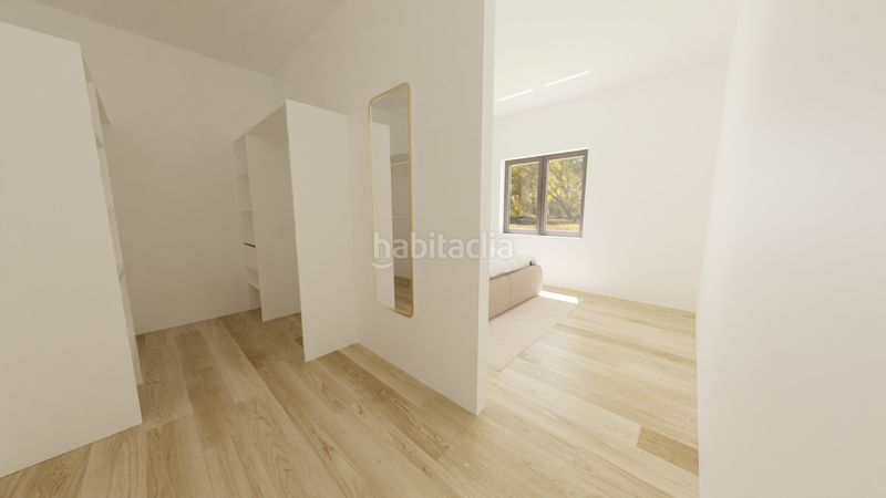 Foto 2083c039-f7f4-49e2-abcc-92b517b1f8a4. Casa amb aparcament a Centre Figueres