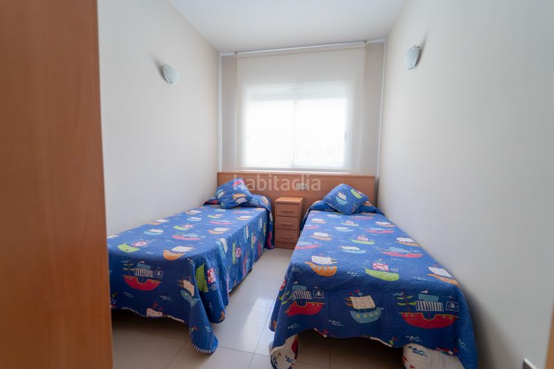 Foto 2866aaff-3883-4d0c-9d74-11867f877b17. Planta baixa amb calefacció aparcament piscina a Salou