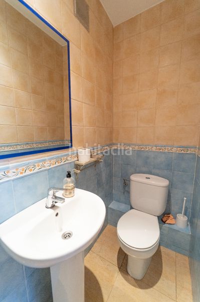 Foto d303aa96-618a-464c-b689-fe83cc74cc59. Casa adossada amb calefacció aparcament a Llacuna (La)