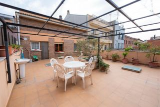 Doppelhaus  Carrer goya. Casa amb moltes possibilitats a vilanova del camí