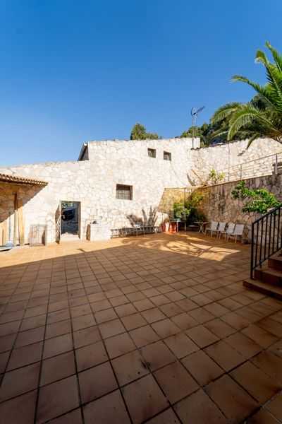 Foto 5e27a49d-1d88-4906-adfe-5e4116b956db. Casa amb aparcament piscina a Jorba